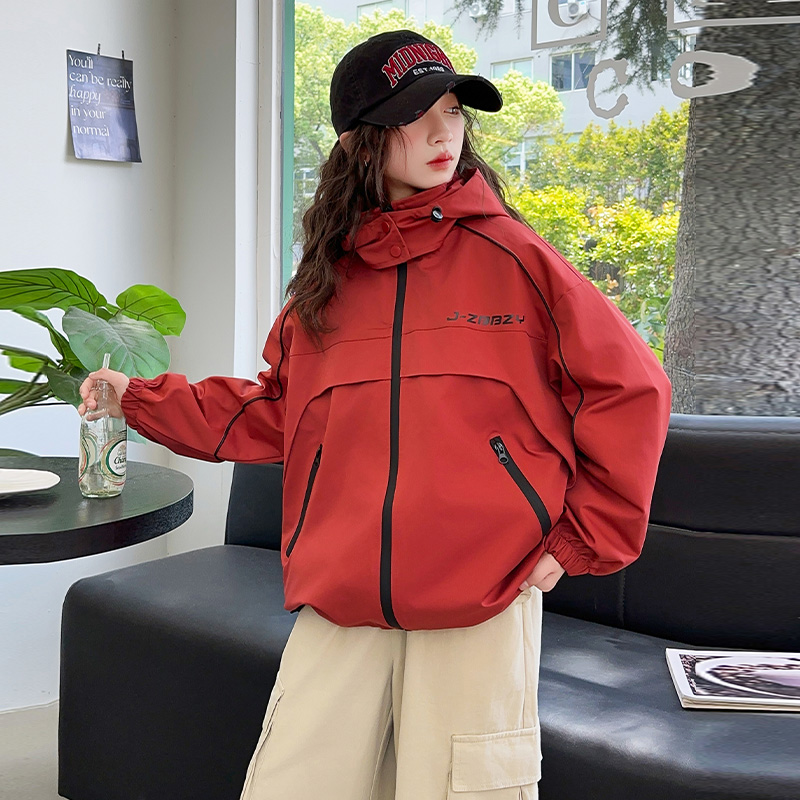2025春秋季新款女童三合一长袖外套宽松休闲舒适防风防水秋装潮流