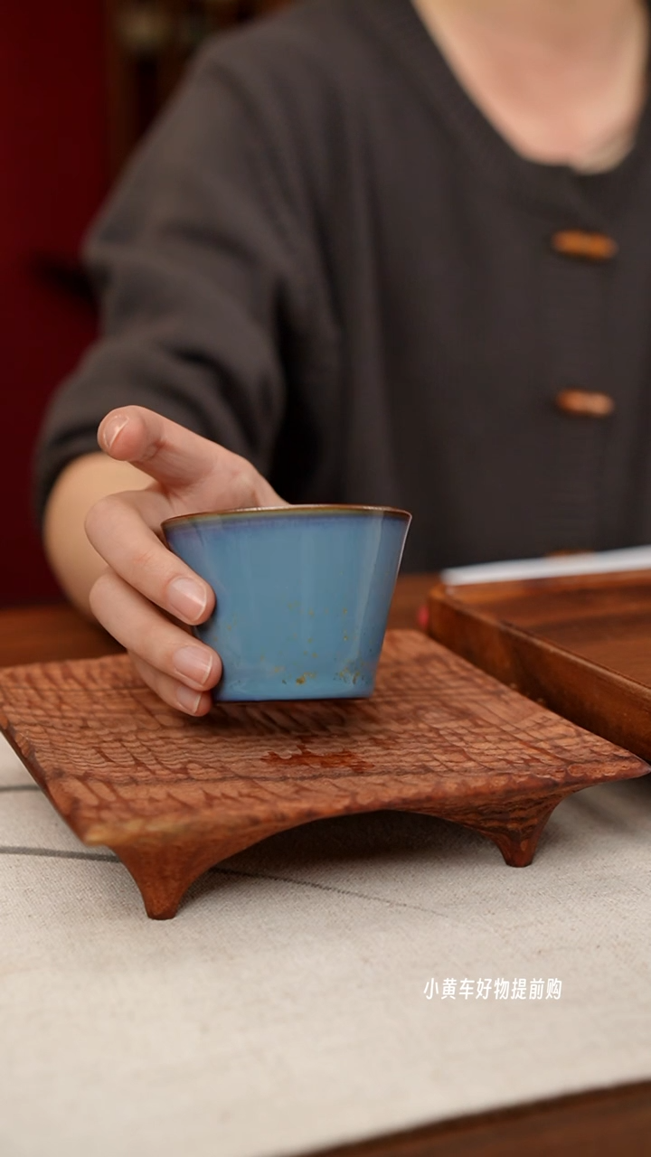 【闪购商品】摆件小师妹-钧瓷-信任