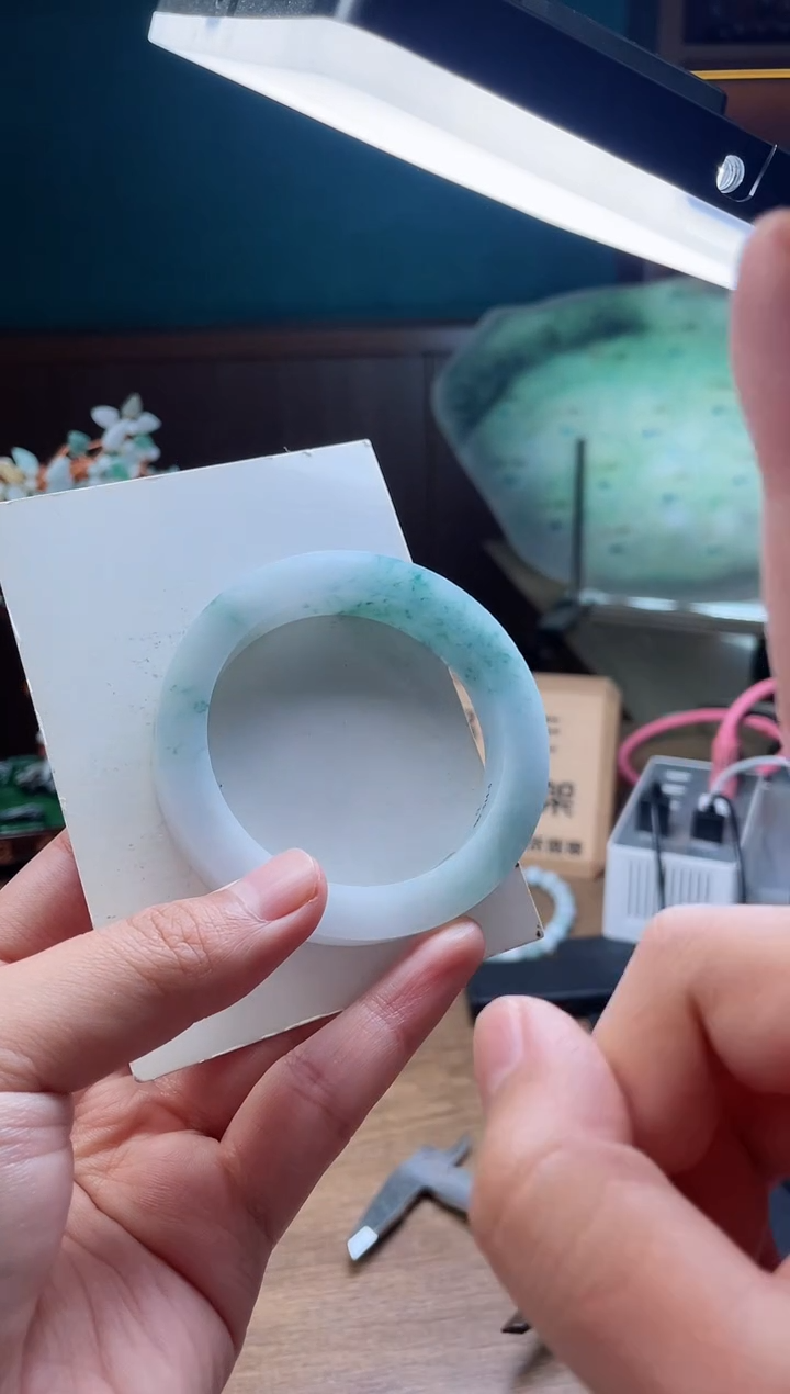 【闪购商品】定制翡翠手镯未镶嵌定制