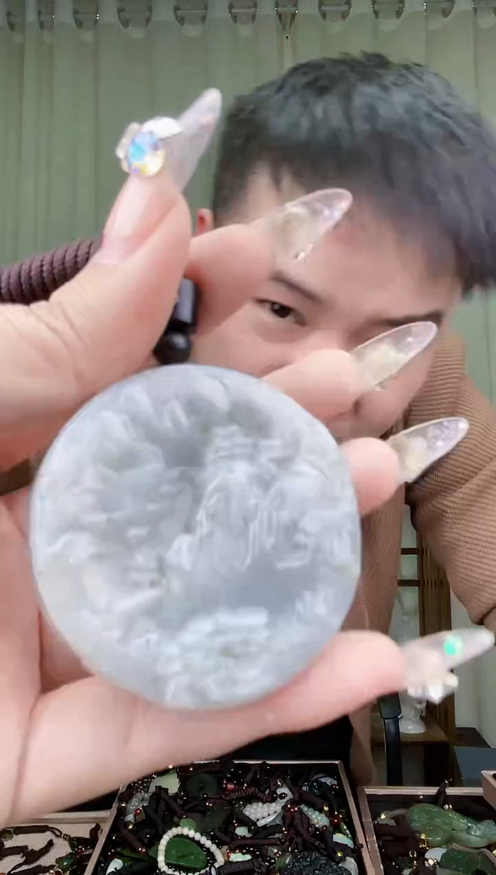 【闪购商品】和田玉挂件未镶嵌拍一发一，多样性发货！