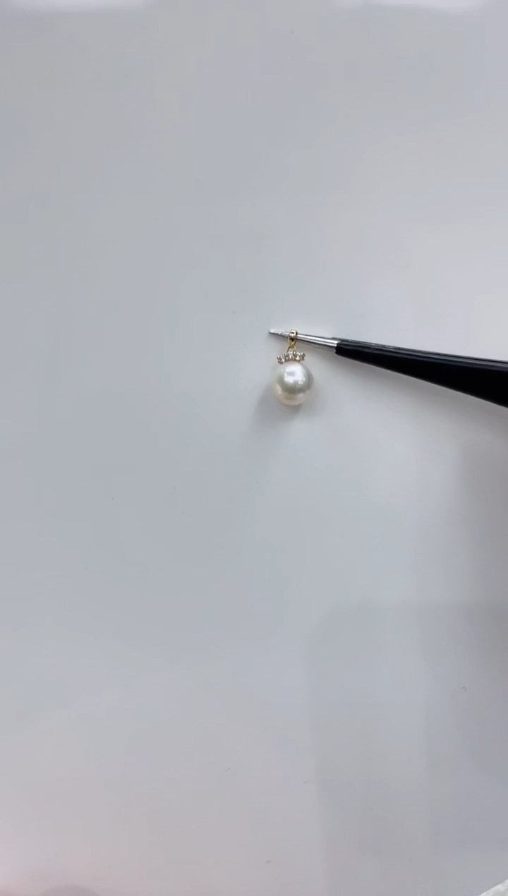 【闪购商品】海水珍珠吊坠(不含链)18K金镶嵌海水珍珠吊坠