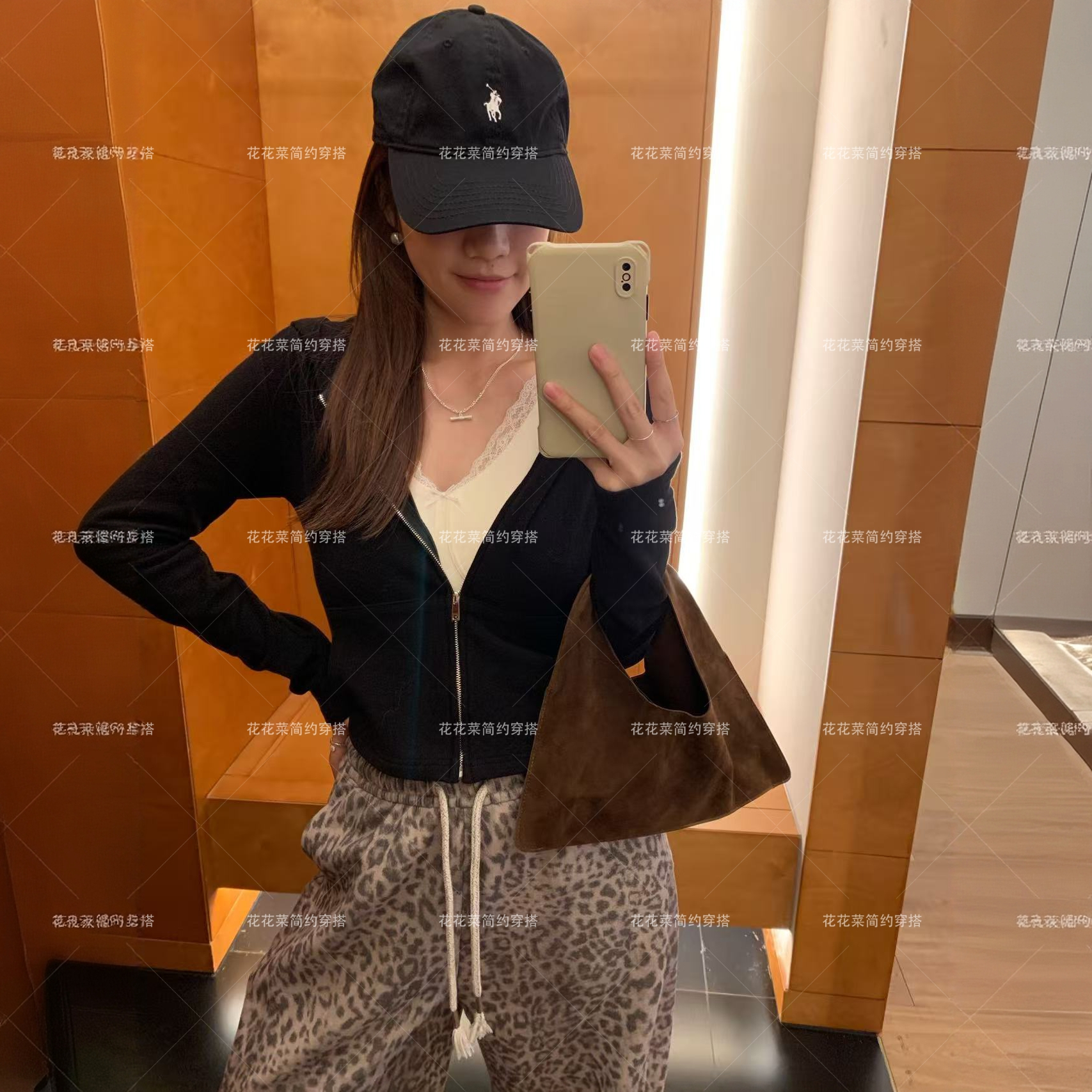 【花花菜】‘’小火炉’秋季新款特利绒U底显瘦拉链修身卫衣