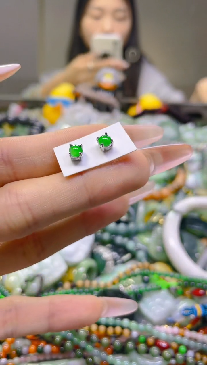 翡翠未镶嵌颈饰/R/翡翠A货一图一物