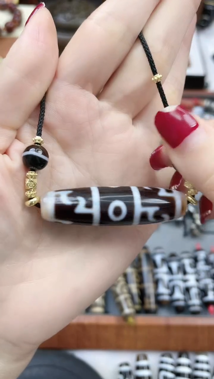 【闪购商品】玛瑙/玉髓珠珠未镶嵌高品手工三眼莲师