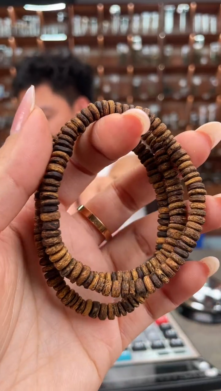 【闪购商品】沉香手串78号惠安红土多样性发一份