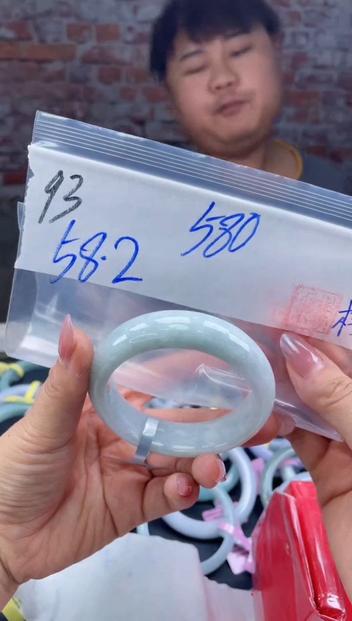 【闪购商品】定制翡翠未镶嵌毛货手镯需精细抛光/手镯93