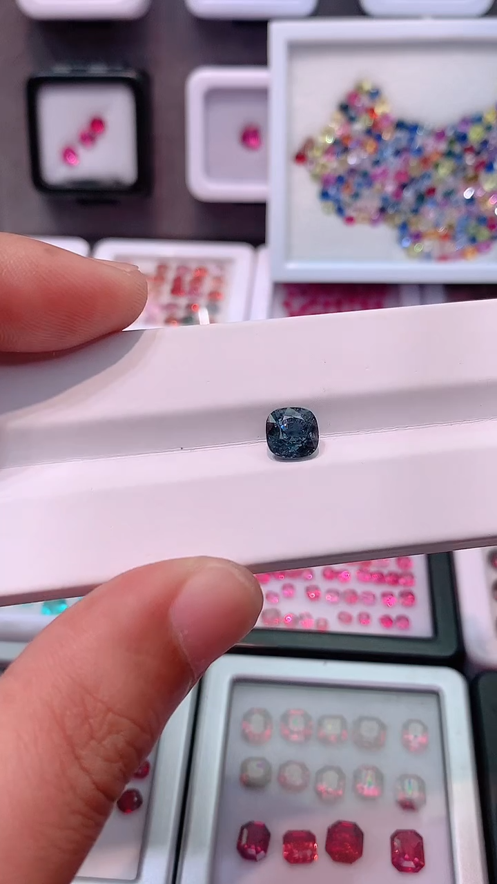 【闪购商品】尖晶石裸石未镶嵌裸石2.35