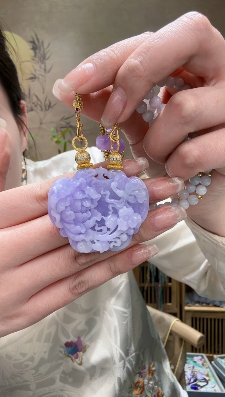 【闪购商品】翡翠颈饰未镶嵌吊坠