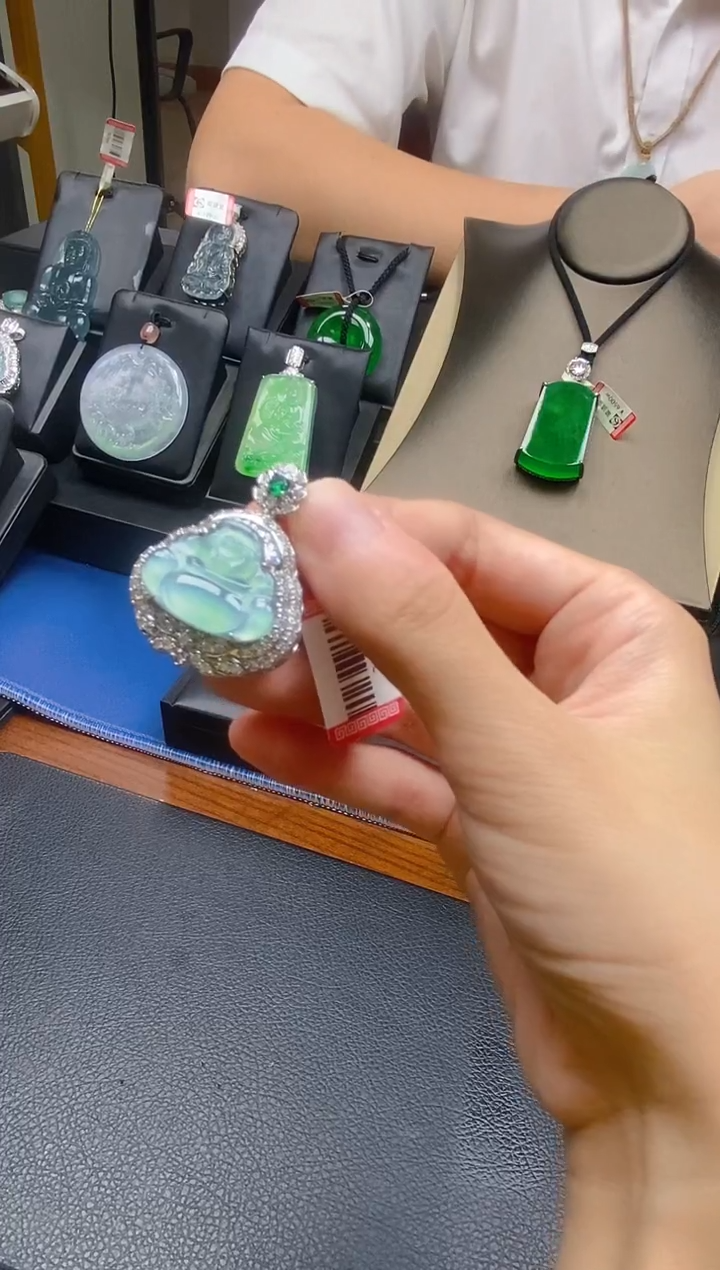 颈饰未镶嵌翡翠翠贤堂天然A货翡翠