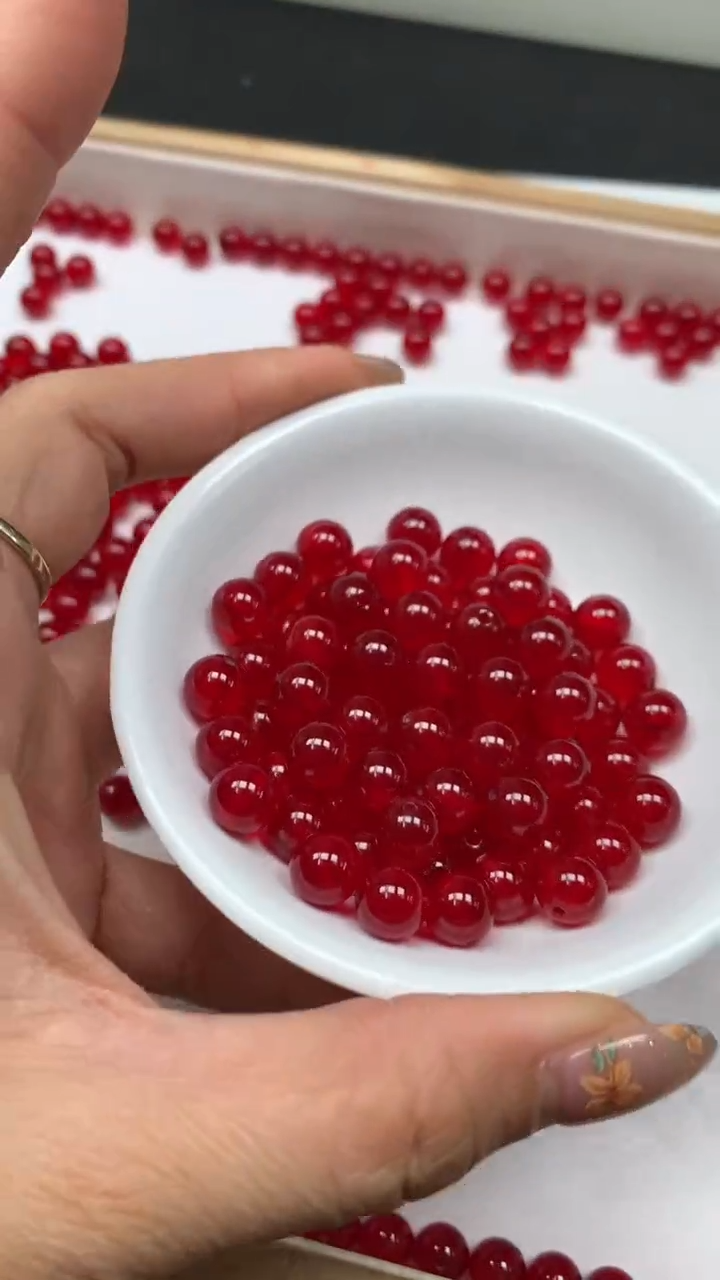 未镶嵌玛瑙手饰B557 鸽血红8mm10个9.9元