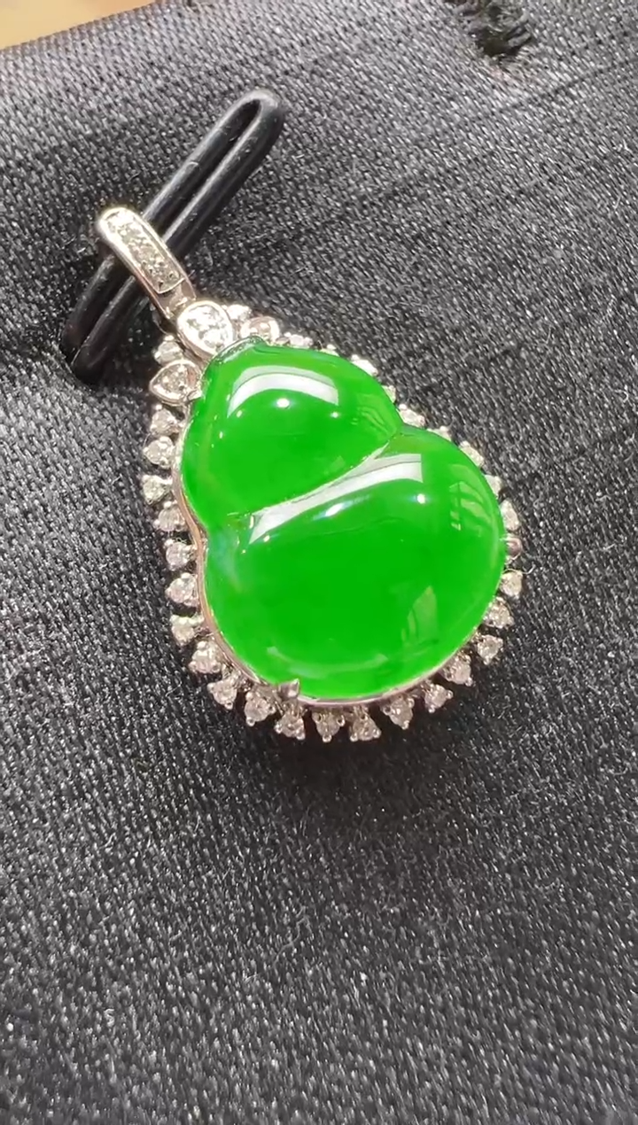 【闪购商品】翡翠吊坠(不含链)18K金镶嵌多样性团购发一件