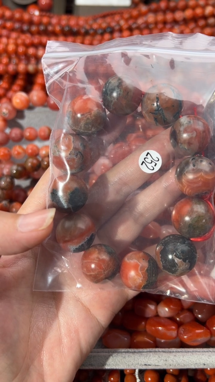 南红玛瑙手串未镶嵌西***北19