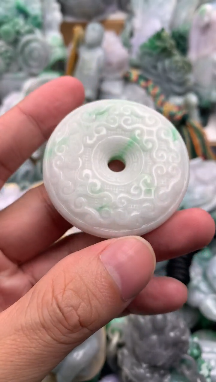 吊坠(不含链)未镶嵌翡翠1