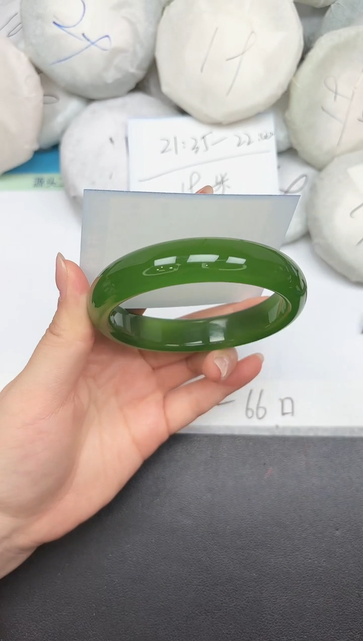 未镶嵌手镯石英质玉A117/65.2