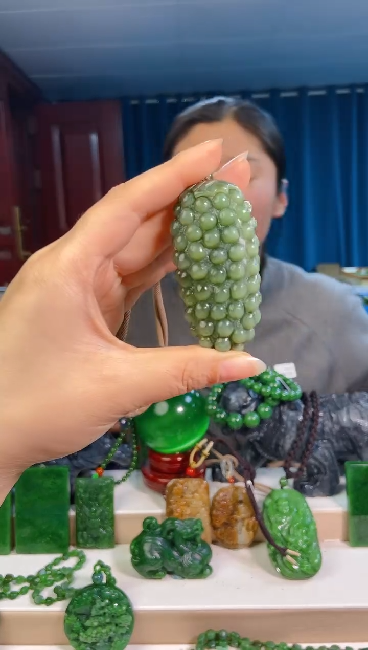 【闪购商品】和田玉未镶嵌挂件1