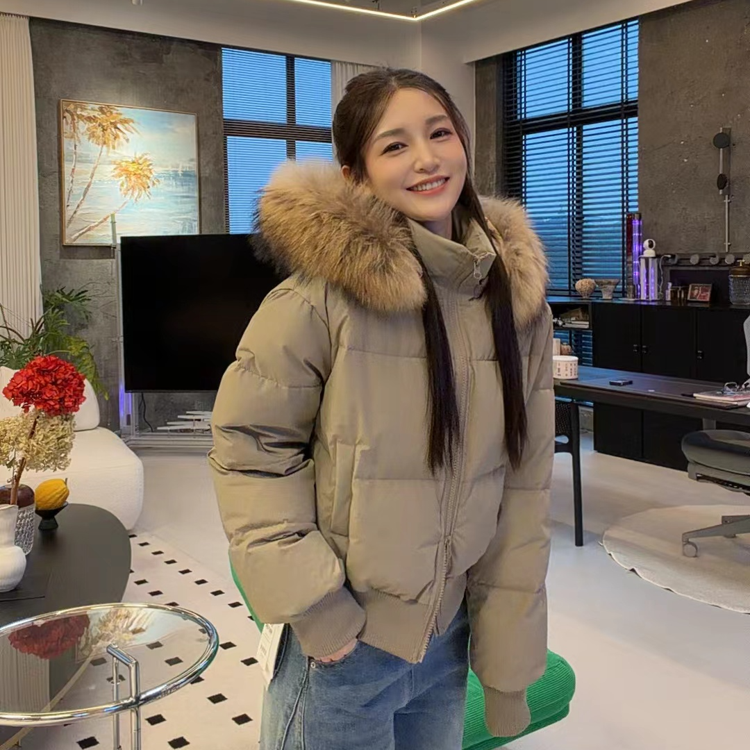 2025新款90白鸭绒羽绒服设计感女气质高级感大毛领保暖外套