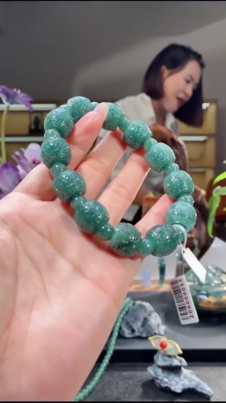 未镶嵌手串翡翠手串（多样性发其一）