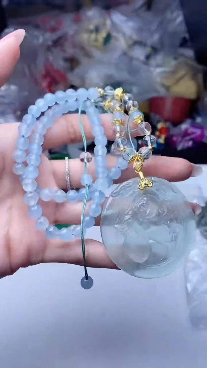 翡翠未镶嵌颈饰149   弥勒套装