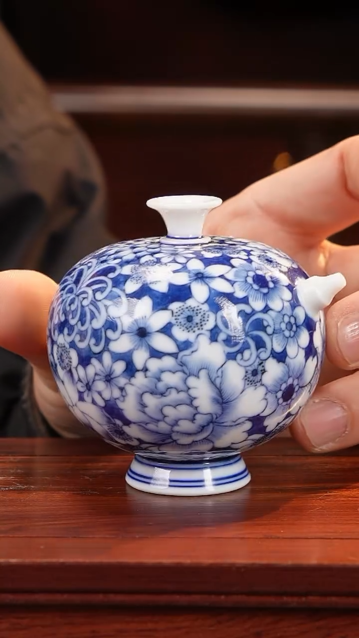 【闪购商品】摆件纯手工手绘原创瓷器