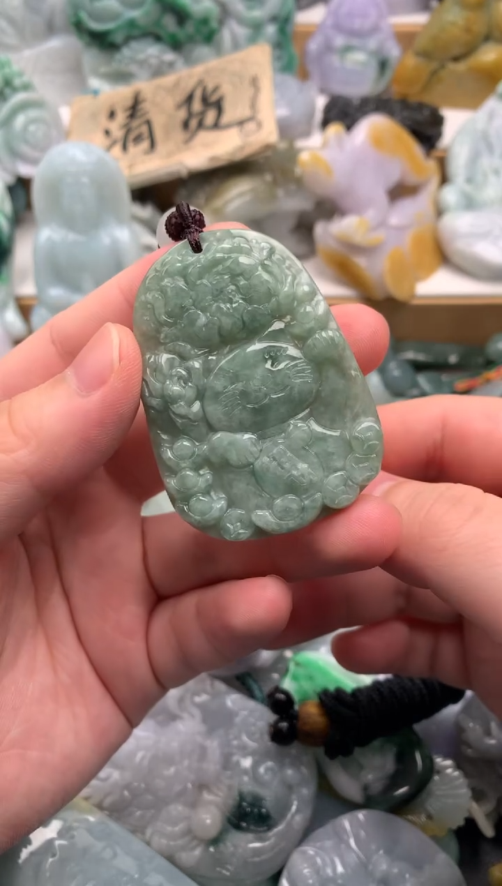 吊坠(不含链)未镶嵌翡翠1