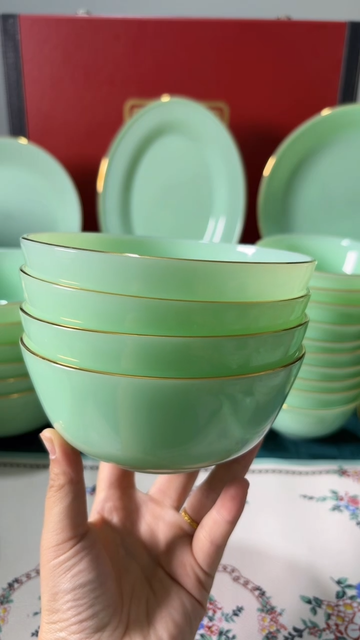 ·5.5英寸玉瓷碗4个口径13.8厘米 