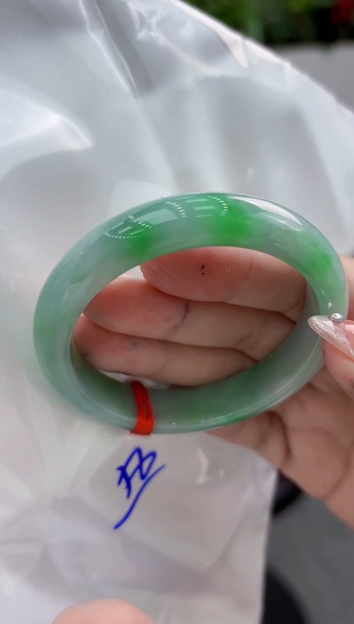 【闪购商品】翡翠手镯未镶嵌翡翠手镯