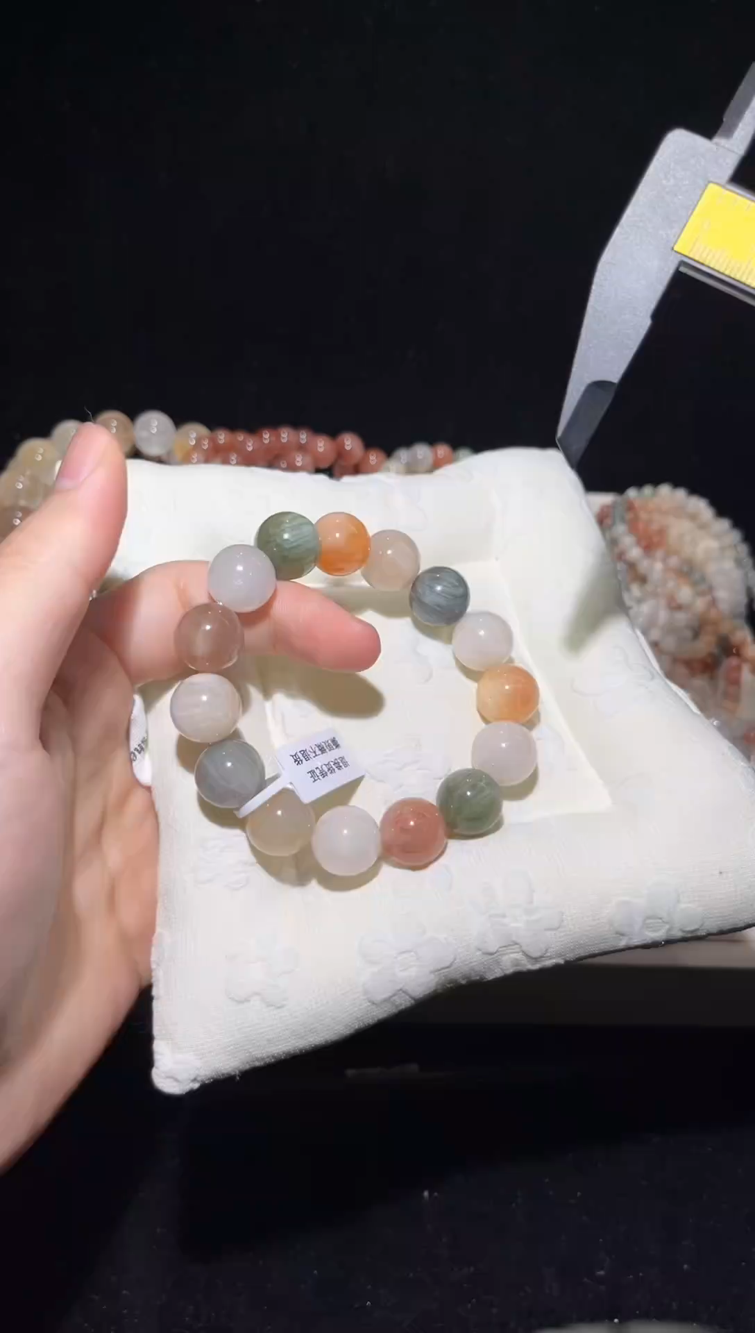 未镶嵌手串水晶5彩兔毛出厂价默认微瑕14+