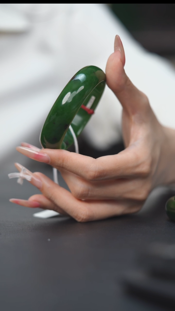 未镶嵌手镯和田玉HA00573俄7碧玉宽条手镯-----59