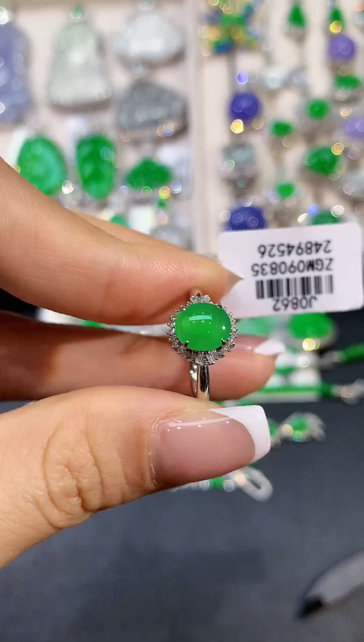 【闪购商品】翡翠18K金镶嵌戒指GM0862