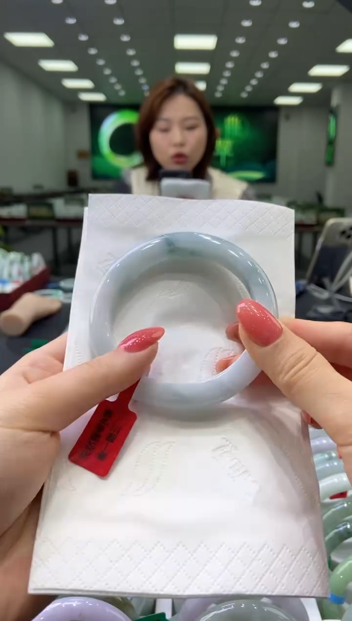 未镶嵌手镯翡翠0055610