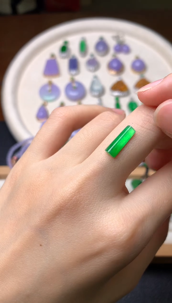 【闪购商品】定制翡翠未镶嵌裸石