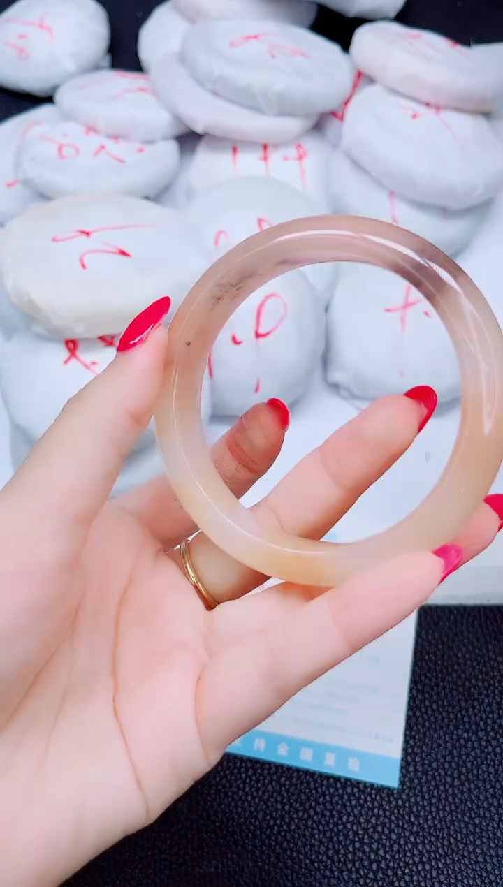 未镶嵌手镯石英质玉163-60.3