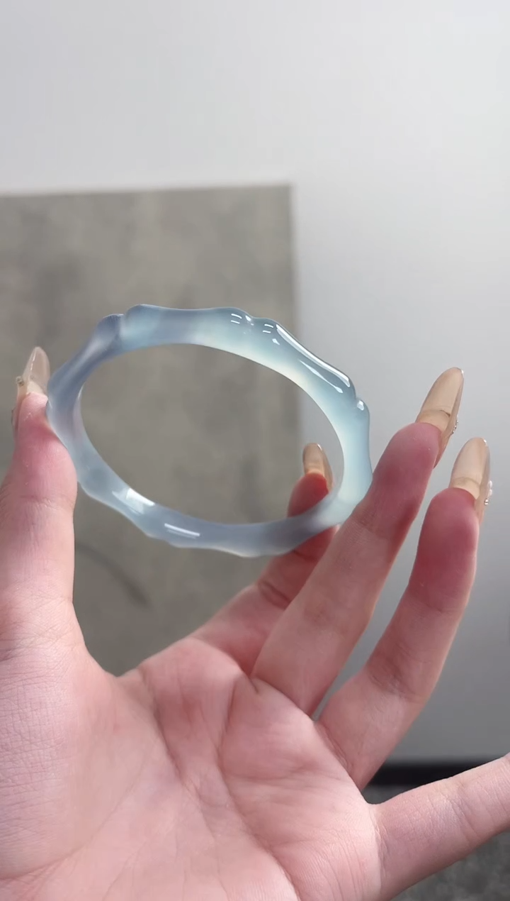 【闪购商品】玛瑙/玉髓手镯未镶嵌61-62圈需要包容