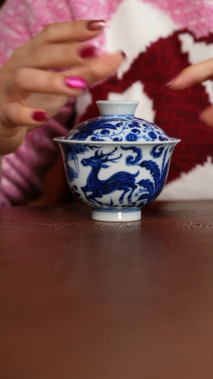 【闪购商品】小鹿元青花圆宝盖碗