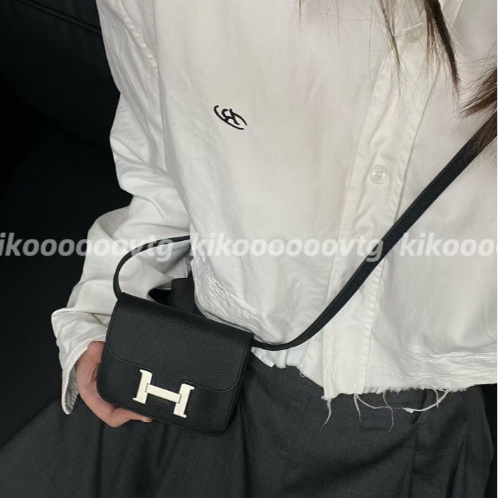 未使用 Hermes/爱马仕 小花6枫 康康 Slim 黑色 K刻 银扣包