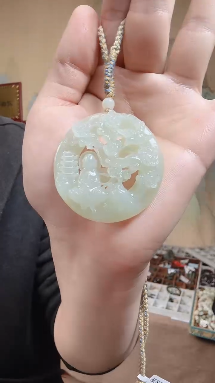 【闪购商品】和田玉颈饰未镶嵌.