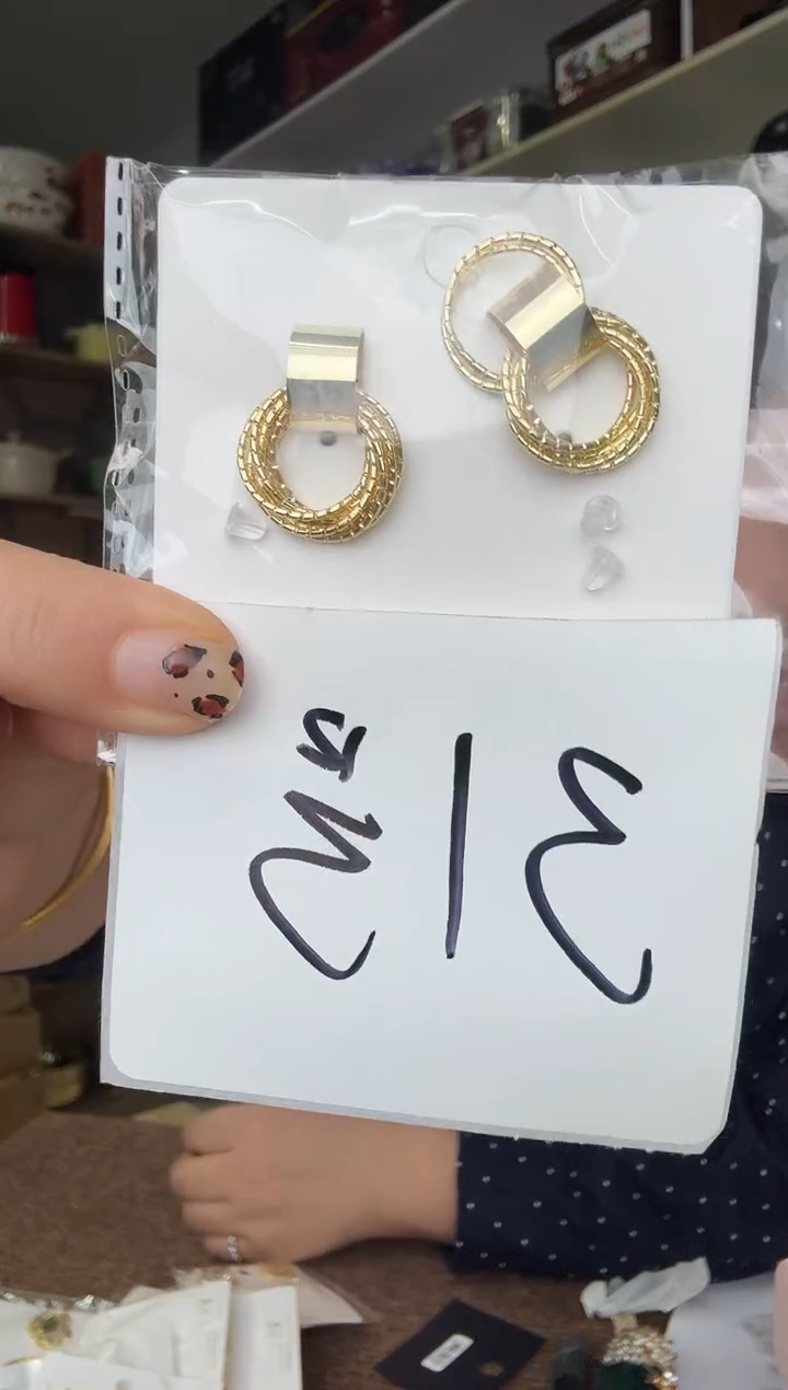 合金其他（人造材质）无31号饰品