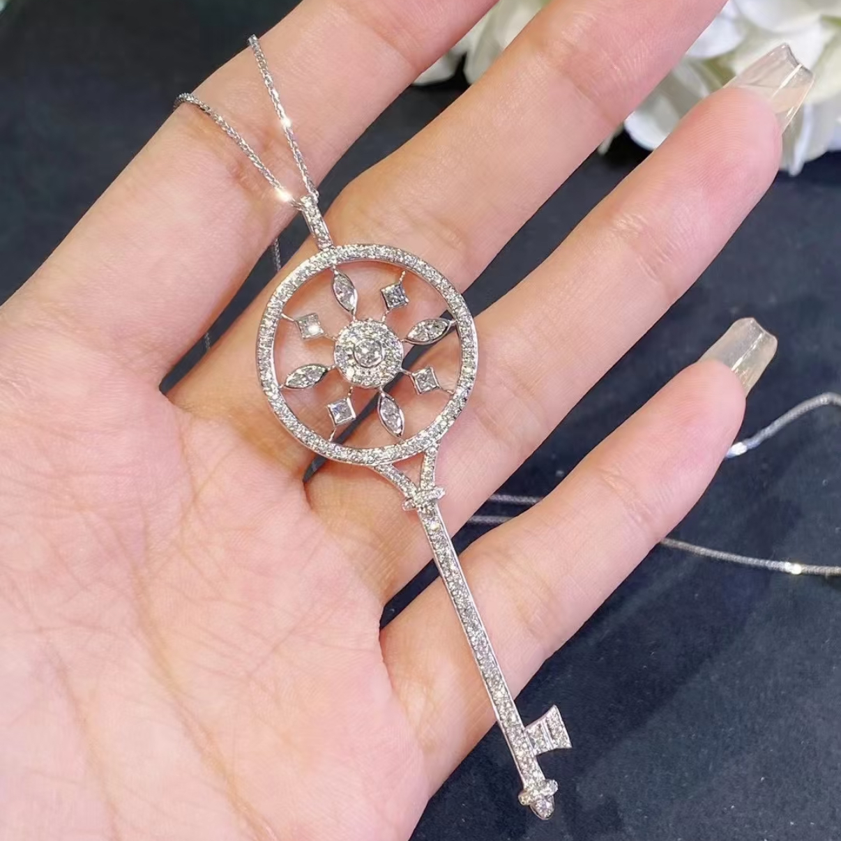99新 Tiffany & Co./蒂芙尼 珊珊专属 万花筒 满钻钥匙项链