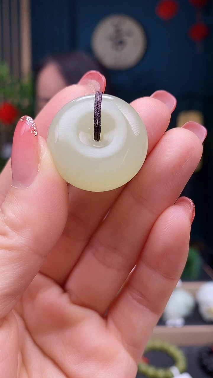 【闪购商品】和田玉吊坠未镶嵌吊坠