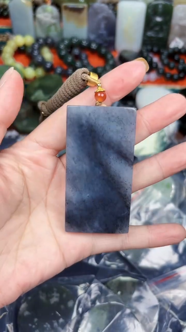 颈饰未镶嵌和田玉和田玉