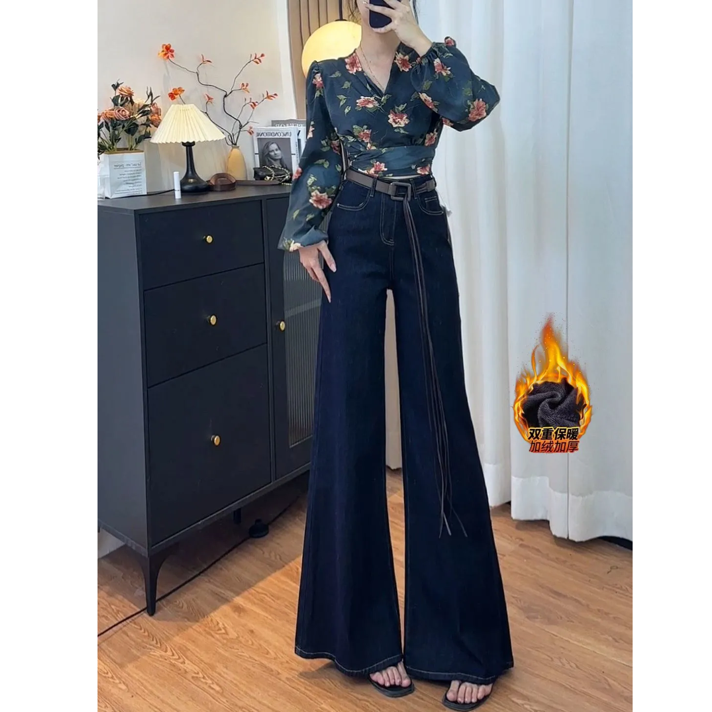 原创高端牛仔黑金蓝大喇叭牛仔裤女早秋季新款高腰垂感拖地阔腿裤