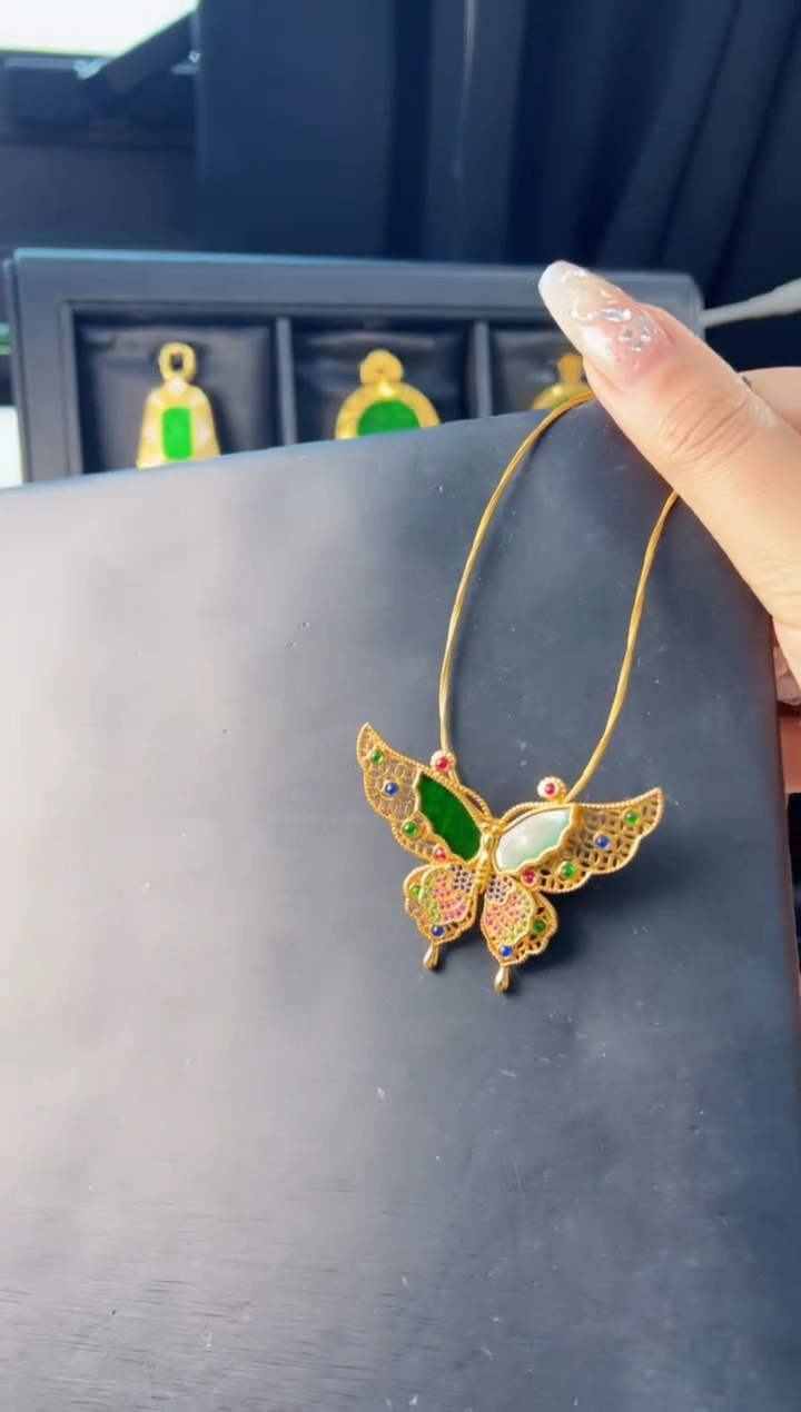 【闪购商品】翡翠吊坠(不含链)银S925镀金镶嵌天然缅甸翡翠A货吊坠