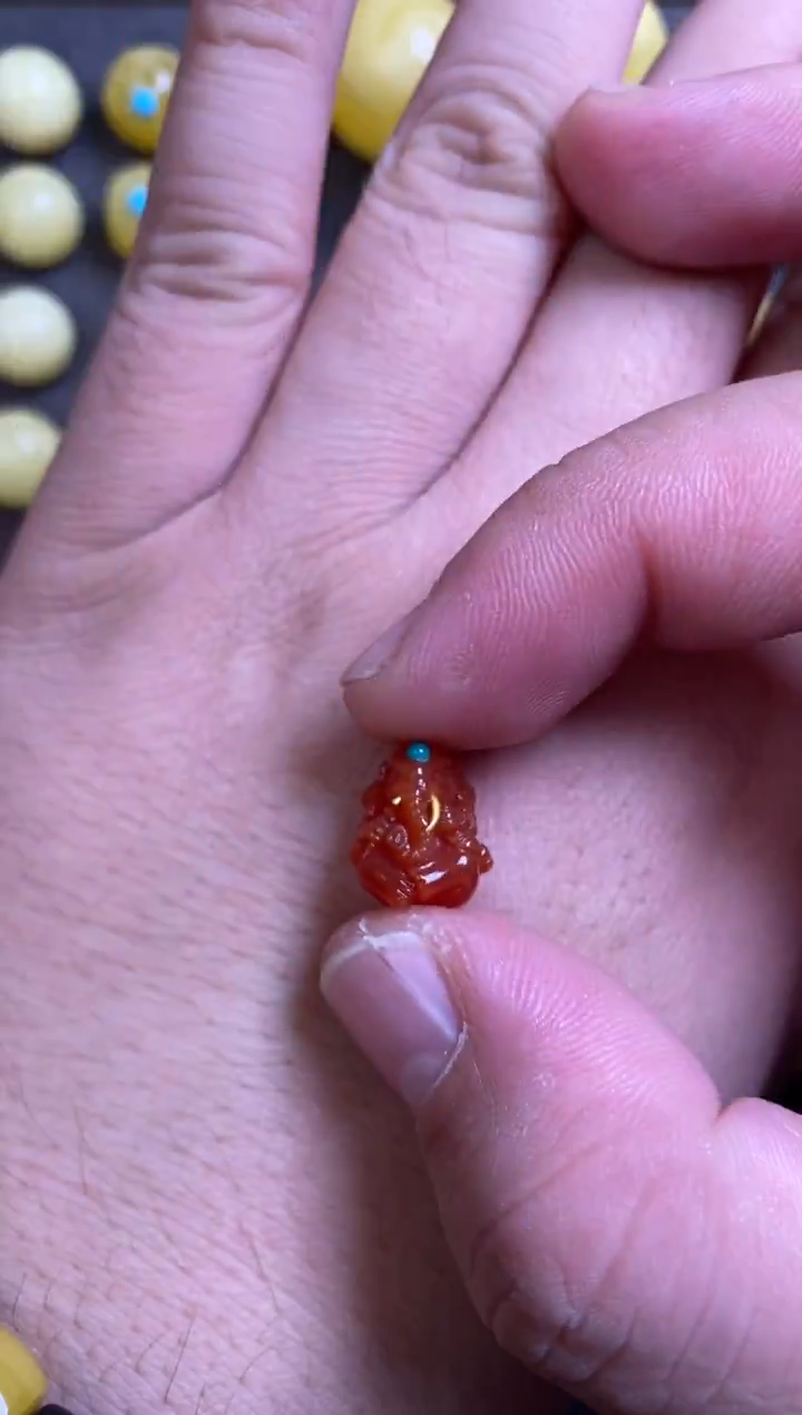 18K金镶嵌南红玛瑙珠宝奇石小****? 11mm象神