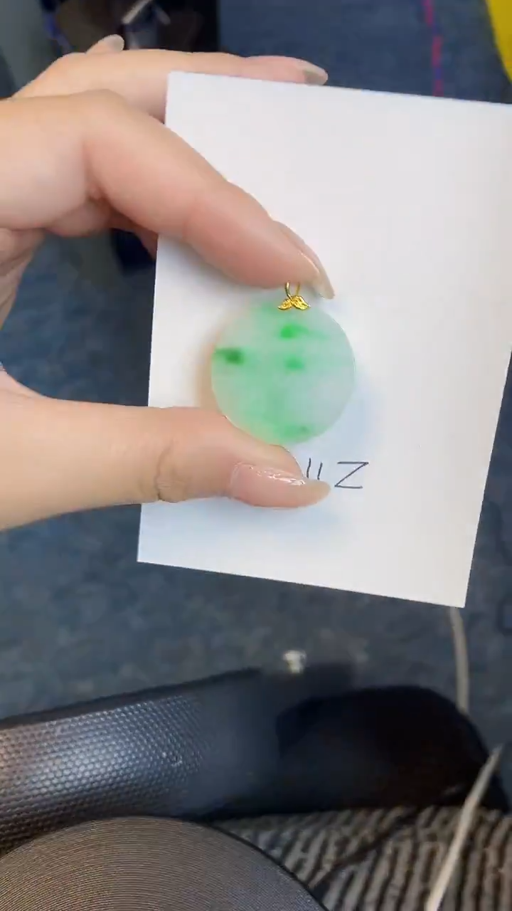 【闪购商品】翡翠颈饰18K金镶嵌00000000