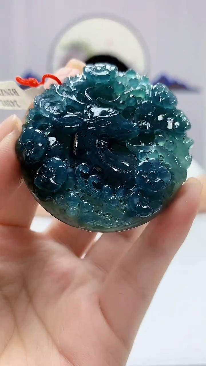 【闪购商品】定制翡翠未镶嵌4812ms-毛货68鹿牌