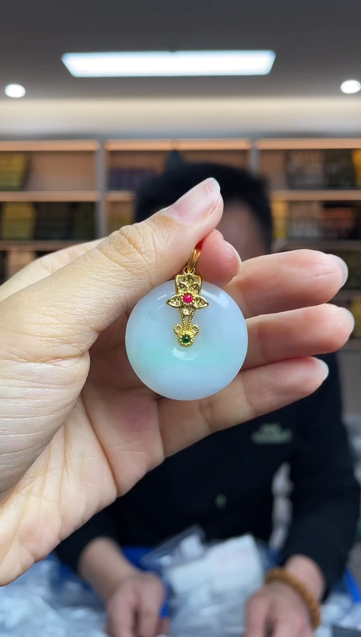 【闪购商品】翡翠颈饰18K金镶嵌多样性发一件