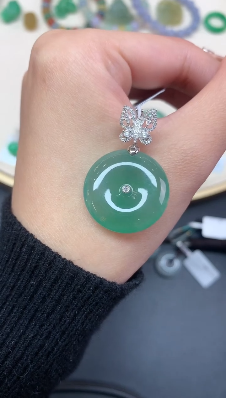 【闪购商品】翡翠吊坠(不含链)18K金镶嵌吊坠A89|8800