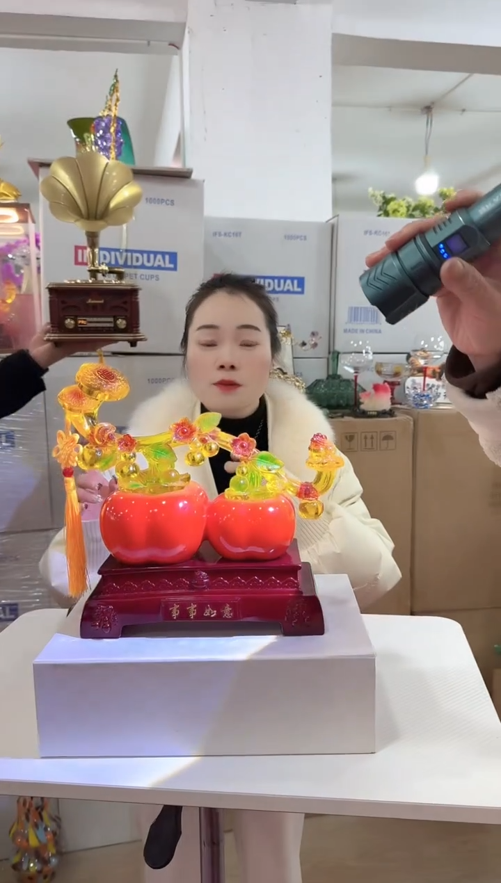 【闪购商品】无铅玻璃甄选花器-v-早41