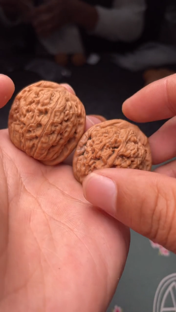 把件文玩核桃a80   莲花 35尺