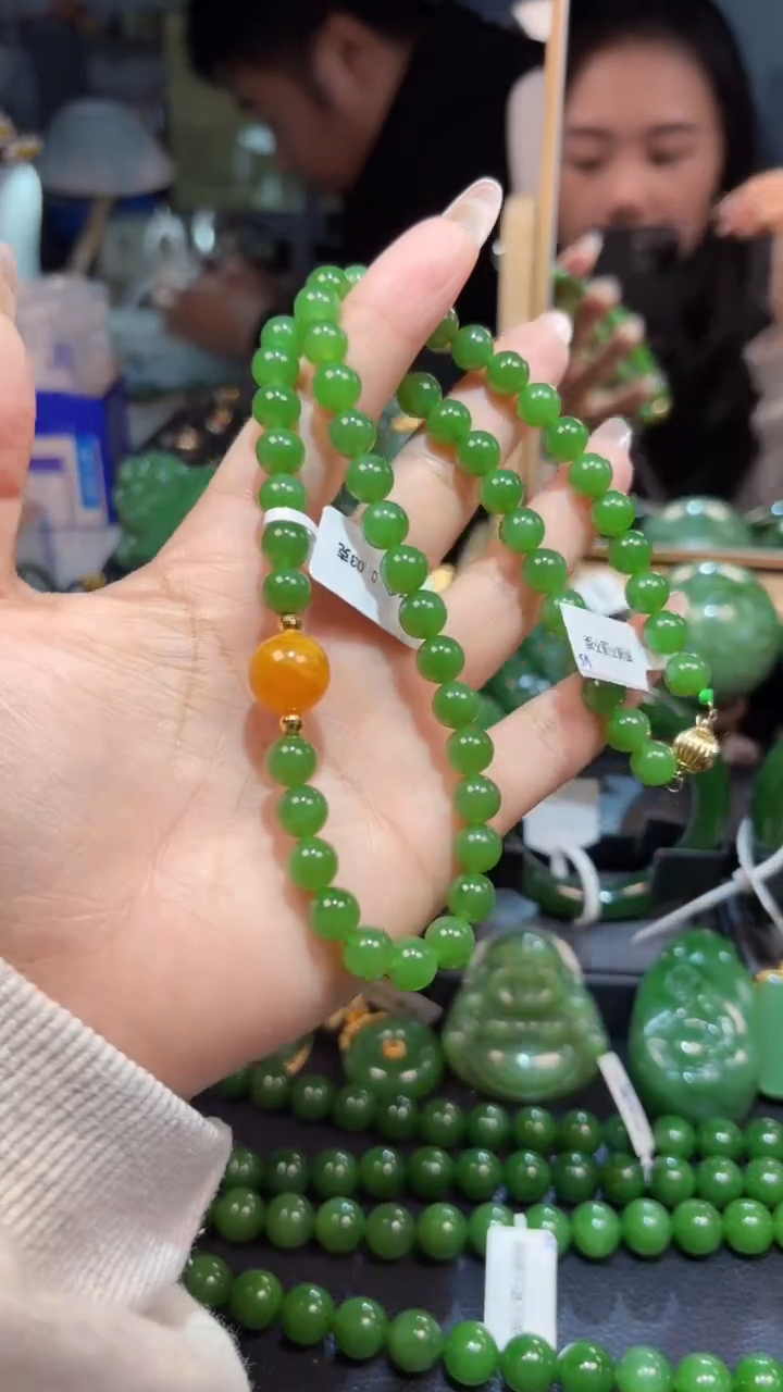 【闪购商品】和田玉（碧玉）颈饰18K金镶嵌1